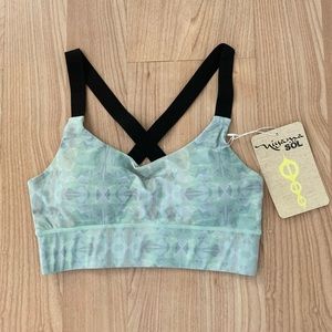 NWT Niyama Sol Sports Bra Size M
